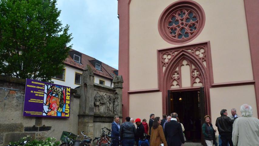 Bunte Kirchenfenster für Elisabethenkirche in Bamberg