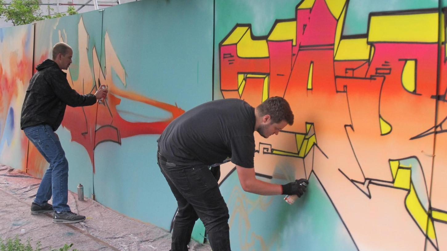 Ganz legal: Graffiti am Jugendhaus