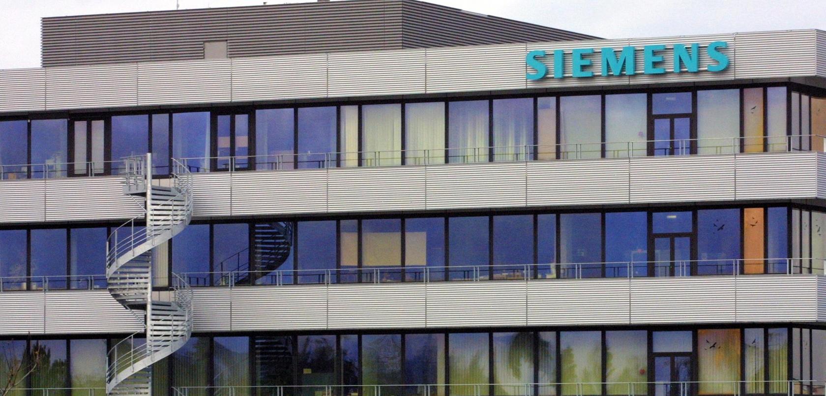 Stellenabbau im Nürnberger Westen: Im Zuge der Umstrukturierung des Unternehmens will Siemens 2020 rund 1600 Stellen nach Erlangen verlegen.