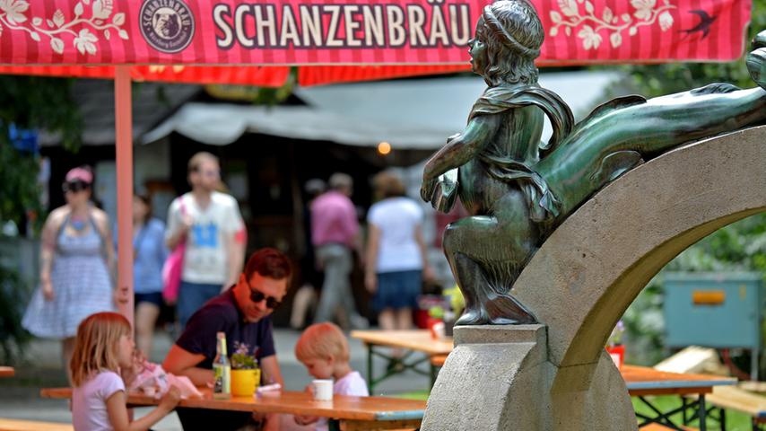 Markt im Grünen lockt die Nürnberger: Sommerkiosk in der Rosenau