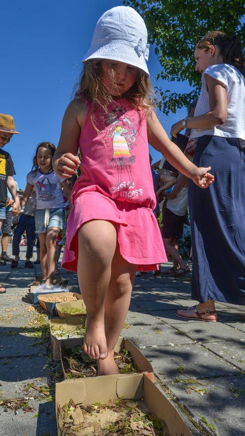 Basteln, schminken, spielen: Das Sommerfest der Grundschule Hilpoltstein