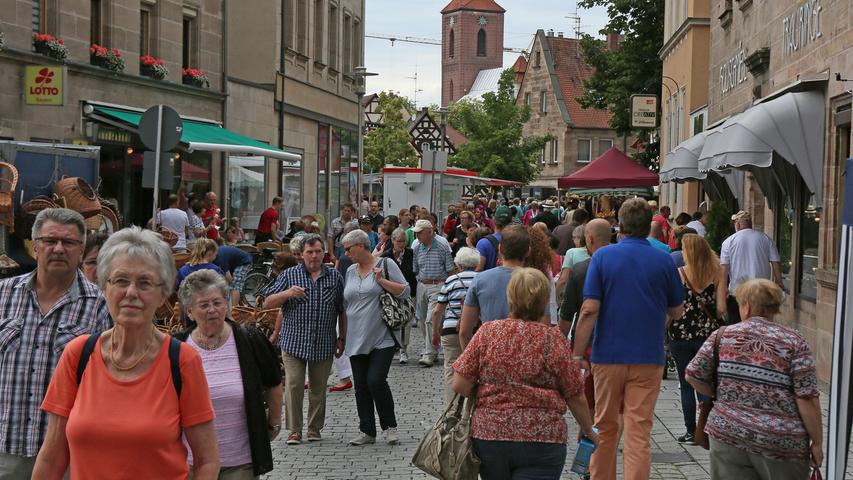 Verkaufsoffener Sonntag und Brauereifest in Zirndorf
