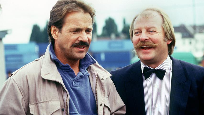 Als "Tatort"-Komissaren-Team lehrten Eberhard Feik als Thanner und Götz George den Gangstern in Duisburg das Fürchten. Von 1981 bis 1991 ermittelte das Duo im Ruhrgebiet. Ab 1997 trat George dann in einer eigenständigen Krimi-Serie mit dem Titel Schimanski bis 2013 wieder regelmäßig in Aktion.