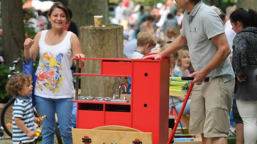Markt der Kinder: Im Schwabacher Stadtpark wurde getrempelt