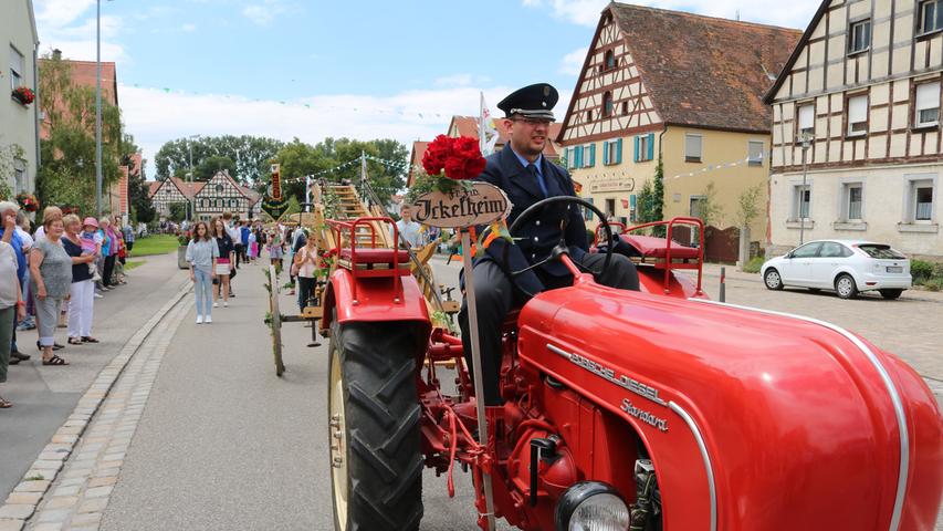 Bayerische Jungbauernschaft Lenkersheim feiert 50-jähriges Bestehen