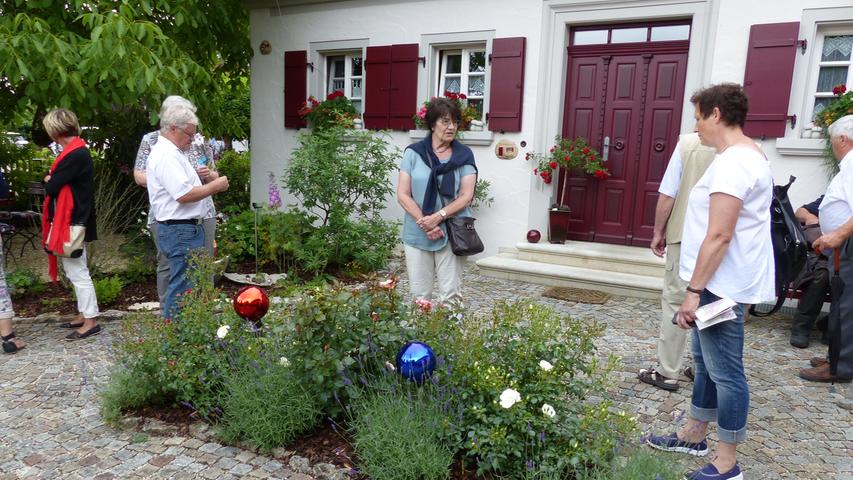 Alt und Neu am Tag der offenen Gartentür in Meinheim