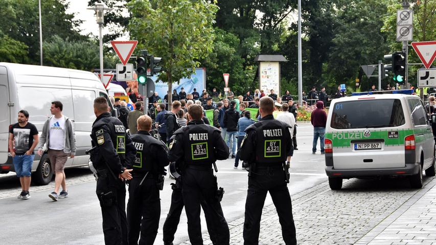 Nazi-Demo in Zirndorf am 02.07.2016. Fotos: Thomas Scherer