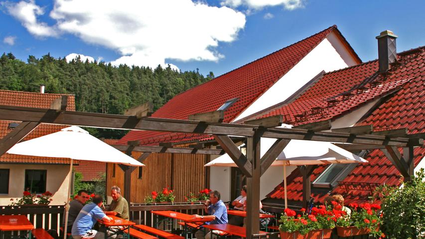 Brauerei-Gaststätte Schroll Zum Weißen Lamm