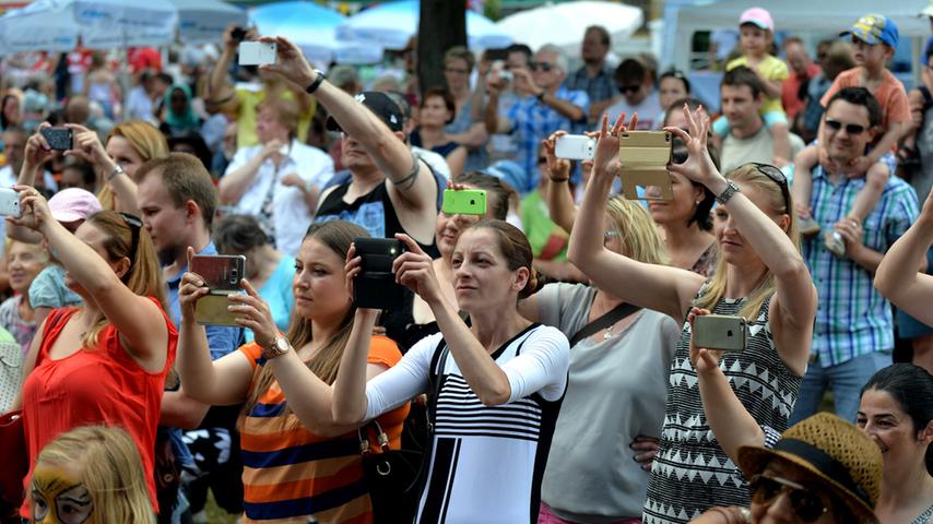 Tanz, Musik und Trubel beim Stadtteilfest in der Gartenstadt