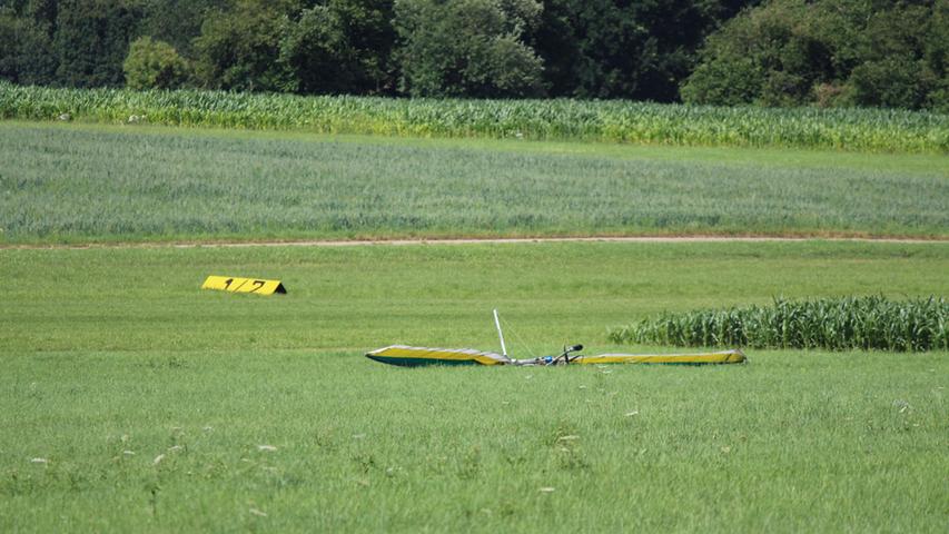 Ultraleichtflugzeug bei Velburg abgestürzt: Pilot schwer verletzt