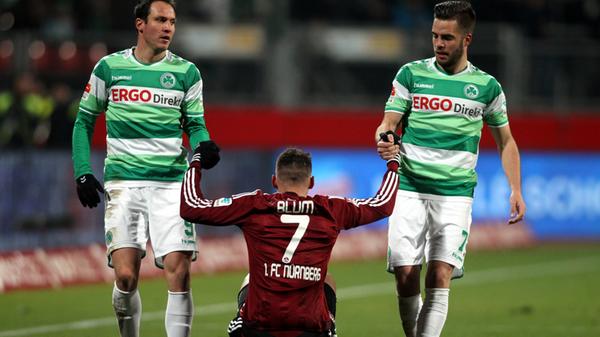 Zum 260. mal trafen der Club und die Spielvereinigung im Februar 2016 aufeinander. Seit sieben Jahren hatten die Nürnberger nicht mehr gewonnen und bereits nach sieben Minuten sah alles danach aus, dass dies so bleiben sollte. Robert Zulj netzte früh für die Kleeblättler ein. Bis kurz vorm Pausenpfiff hielten die Weiß-Grünen auch ihre Führung, ehe...