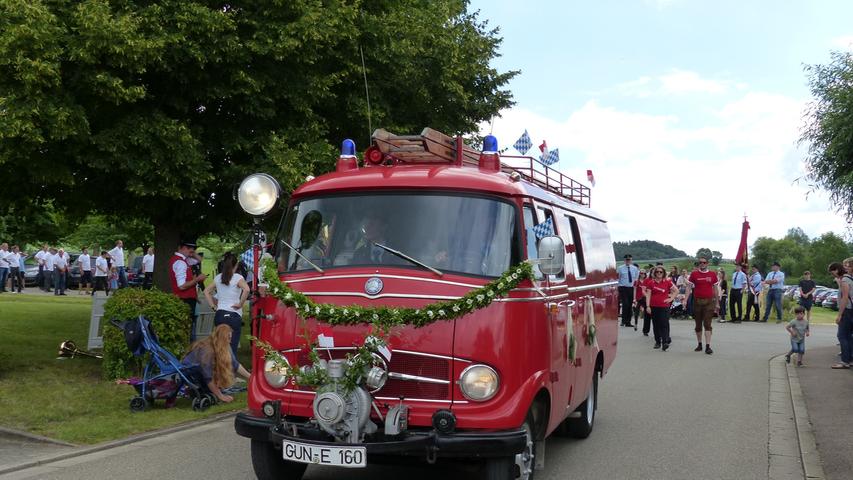 125 Jahre Freiwillige Feuerwehr Polsingen: Impressionen vom Festumzug 