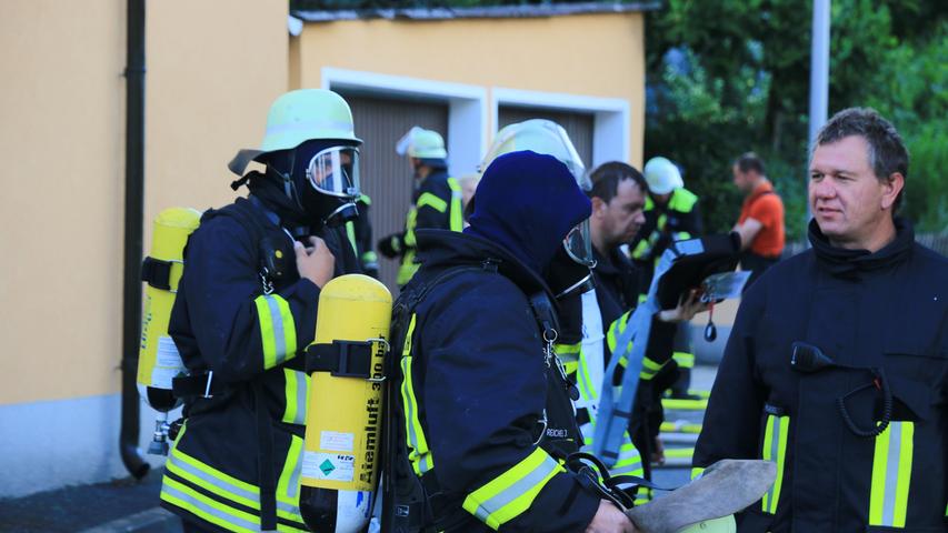 Ein Toter bei Wohnhausbrand in Effeltrich