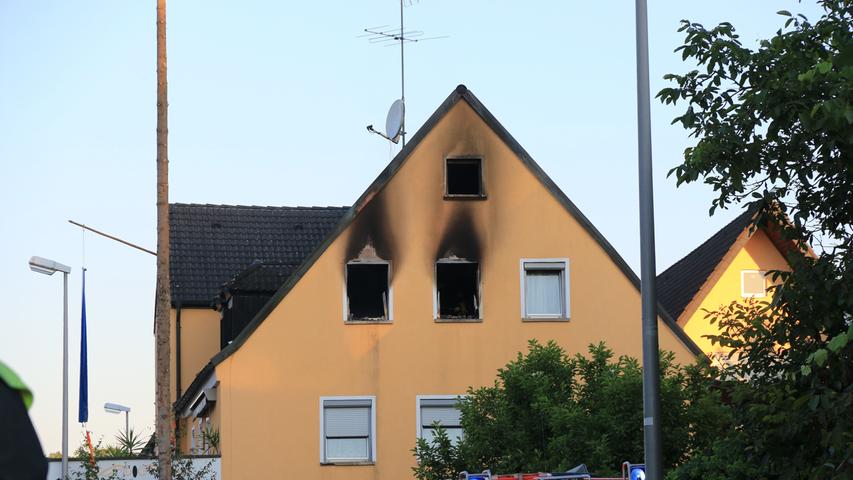 Ein Toter bei Wohnhausbrand in Effeltrich