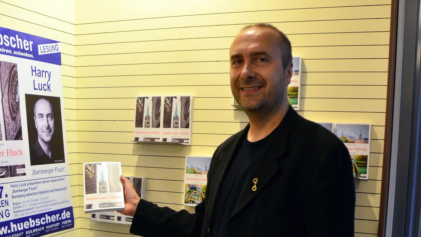 Im Buch und Medienhaus Hübscher präsentierte Harry Luck seinen zweiten Bamberg-Krimi "Bamberger Fluch".
