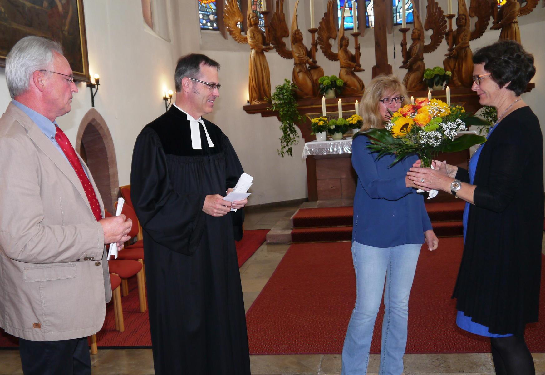 Ehrung Fur Merkendorfer Pfarrer Merkendorf Nordbayern De