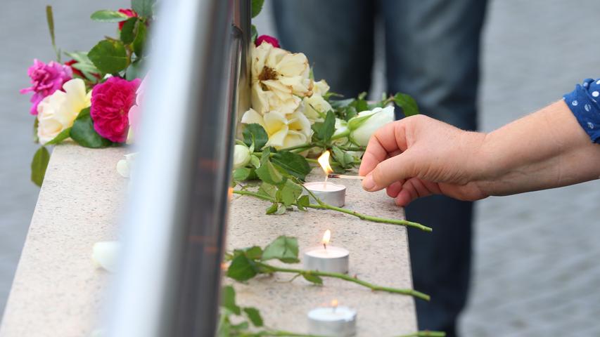 Nach dem Amoklauf: München gedenkt der Opfer
