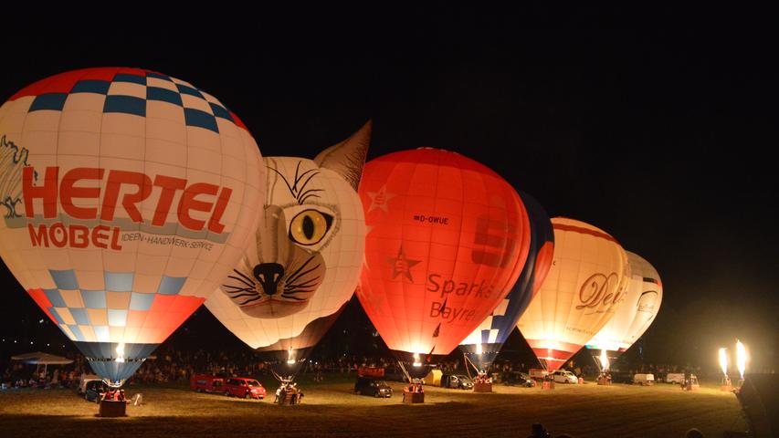 Landesgartenschau feiert mit Ballonglühen und Lichtinstallation 