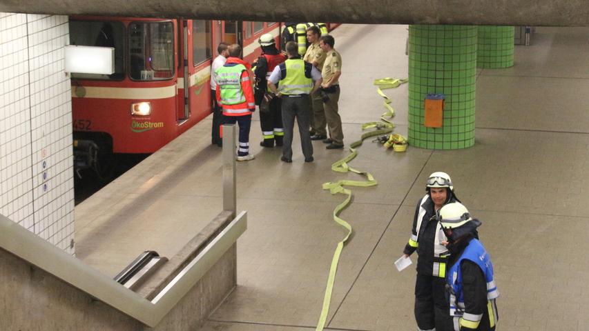 Defekter Zug: U-Bahnhof Maffeiplatz geräumt