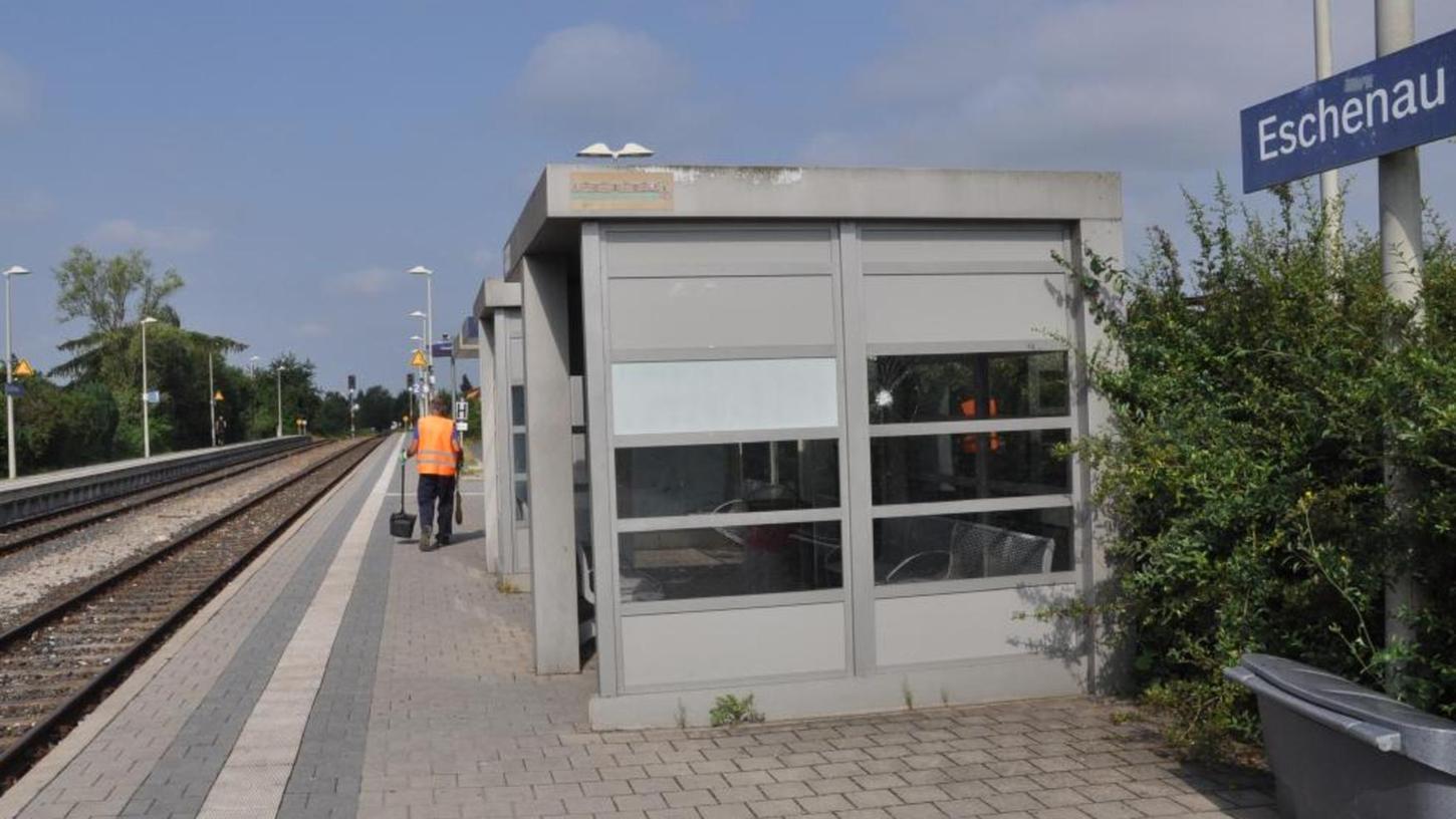 Polizei lobt Kontrollen am Eschenauer Bahnhof 