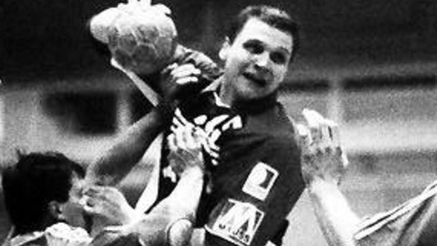 Slawa Gorpishin feierte gleich zweimal Gold — 1992 in Barcelona und 2000 in Sydney. 2004 in Athen gab es noch einmal Bronze für ihn. In seine Zeit bei der HG Erlangen fiel knapp keine seiner Medaillen.
