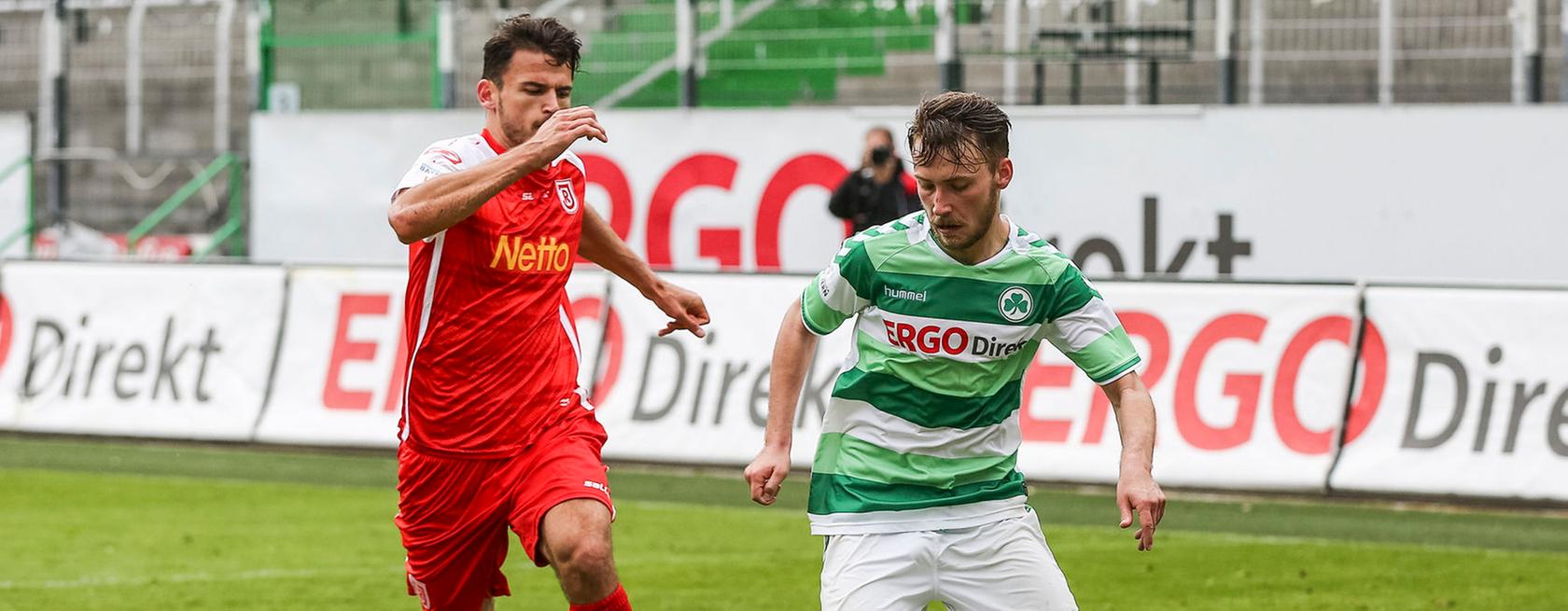 Tom Trybull hat in den Niederlanden einen neuen Verein gefunden und verlässt die SpVgg. Tom Trybull hat in den Niederlanden einen neuen Verein gefunden und verlässt die SpVgg.