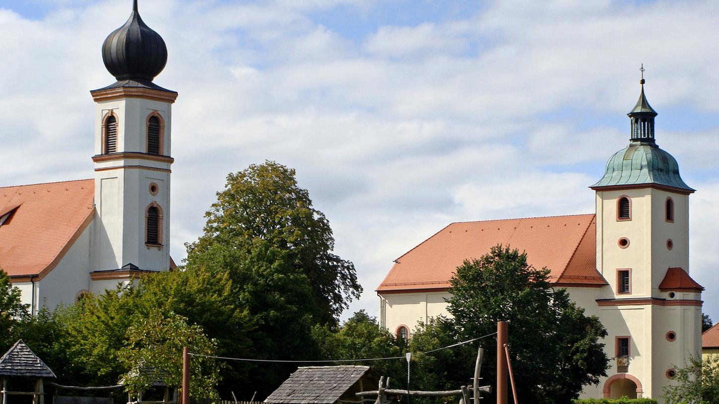 Sulzbürg hat eine neue evangelische Pfarrerin. Zum 1. September übernimmt Marie Henkys die Stelle.