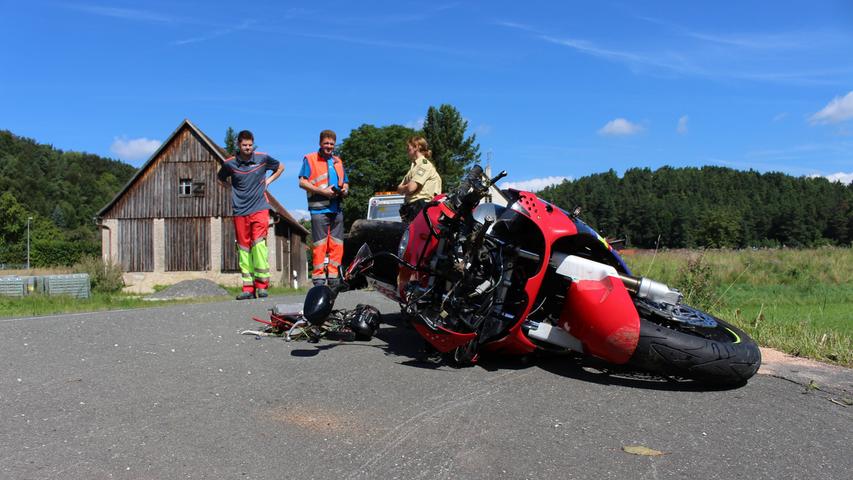 Unfall bei Stadelhofen: Motorradfahrer schwer verletzt
