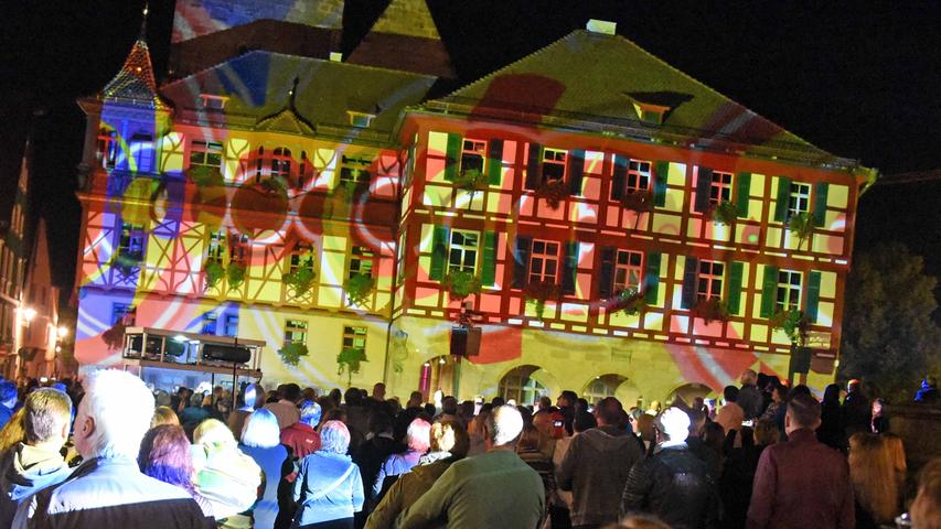 Licht, Effekte und Musik: Goldschlägernacht in Schwabach