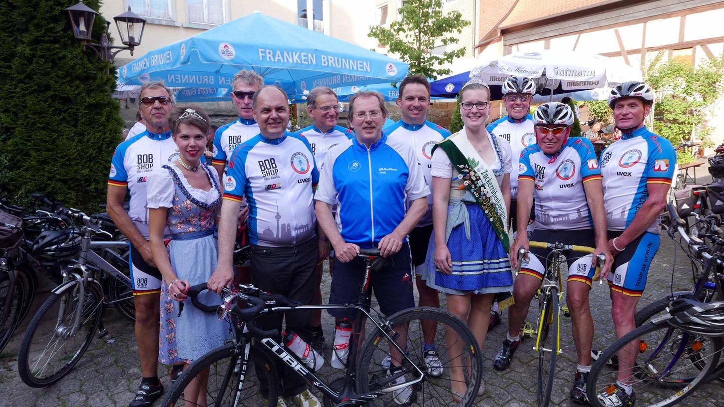 Benefizradtour über Neustadt: Jeder Kilometer zählt