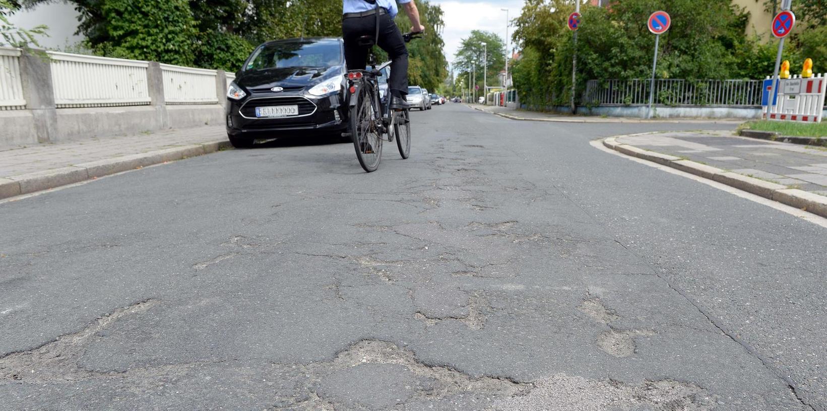 Erlangen: Straßensanierung mit Verkehrsberuhigung