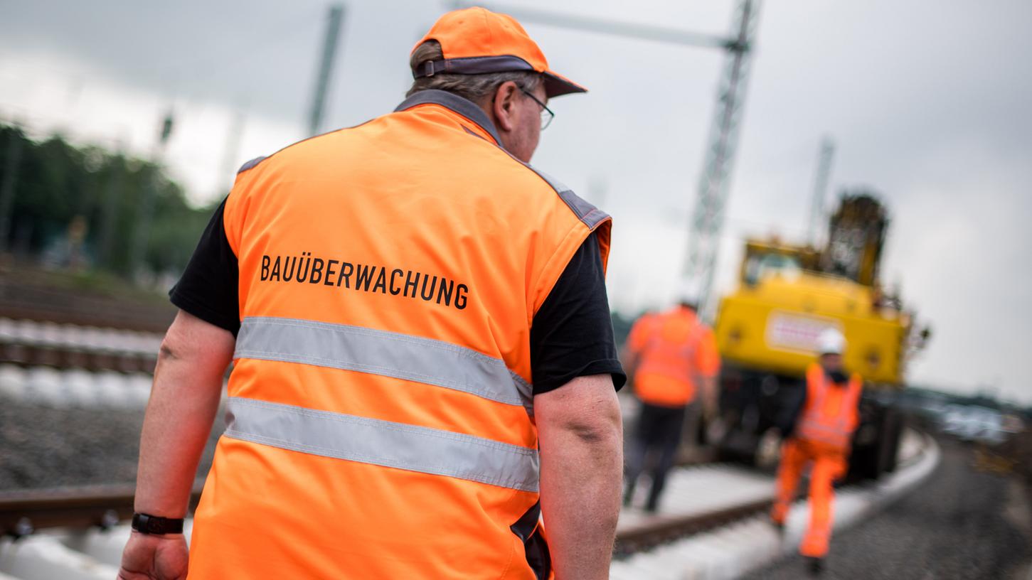 Auf der Strecke Bamberg-Fürth kommt es ab Dienstagabend zu Verzögerungen. Der Grund sind Bauarbeiten.
