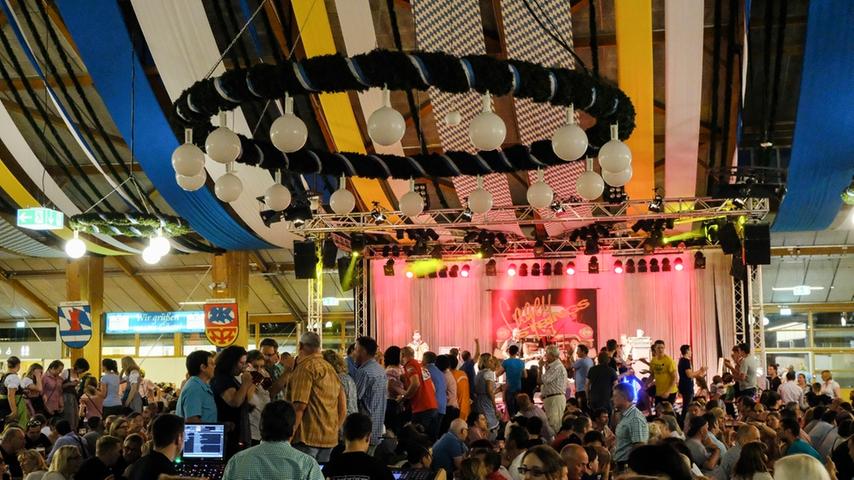 Party auf dem Juravolksfest