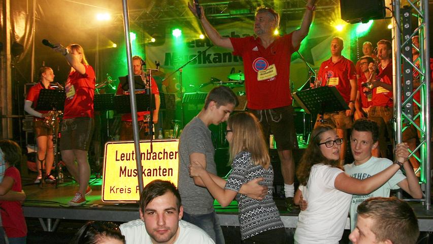 Blasmusik, Bratwurst und Bier: Das 40. Ebermannstädter Altstadtfest