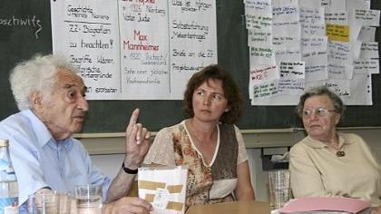 ,Glaubt nicht an Hetze der braunen Bestie‘ ,Glaubt nicht an Hetze der braunen Bestie‘