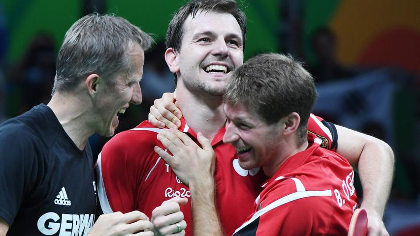 Deutschlands Tischtennis-Männer haben die Bronze-Medaille im Teamwettbewerb gewonnen. Timo Boll, Dimitrij Ovtcharov und Bastian Steger besiegten in Rio de Janeiro im Spiel um Platz drei Südkorea mit 3:1.