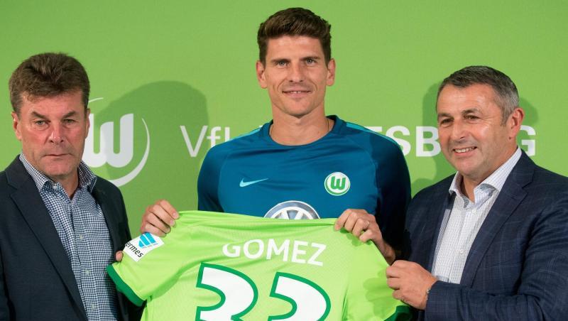 Bis 2019 bleibt Mario Gomez beim VfL Wolfsburg. Wenn das Ziel Europa nicht erreicht wird, wolle man aber noch einmal reden.