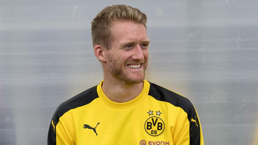 Borussia Dortmund hat nicht nur den Torschützen aus dem WM-Finale 2014 verpflichtet, sondern auch den Vorbereiter. Nach Mario Götze wechselte auch André Schürrle zu den Borussen. Der BVB zahlte 30 Millionen Euro an den VfL Wolfsburg.