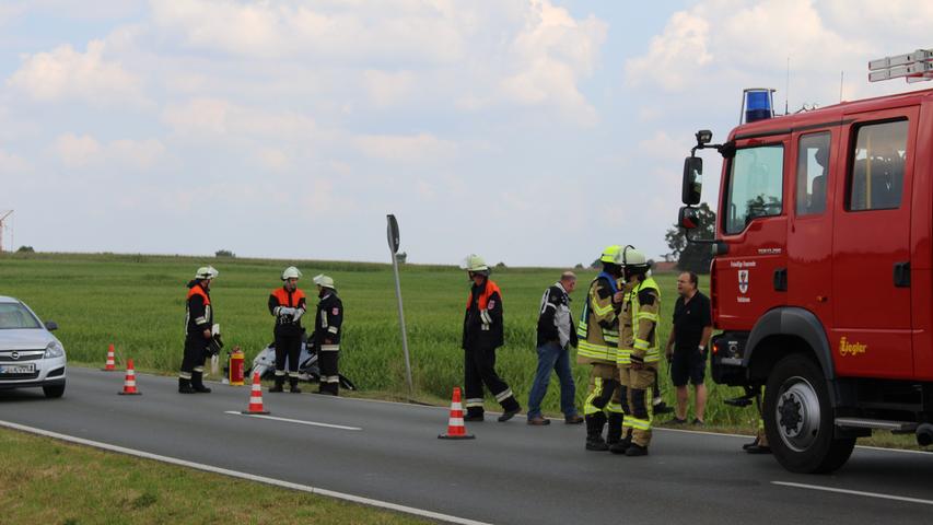 Landung auf dem Dach: Unfall bei Obermichelbach