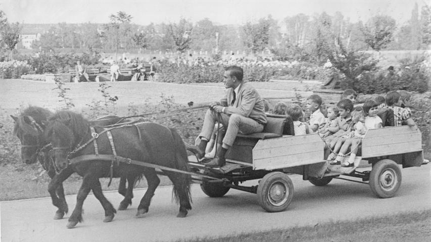 Im Herbst 1966 ging ein Pony-Express für Kinder an den Start.