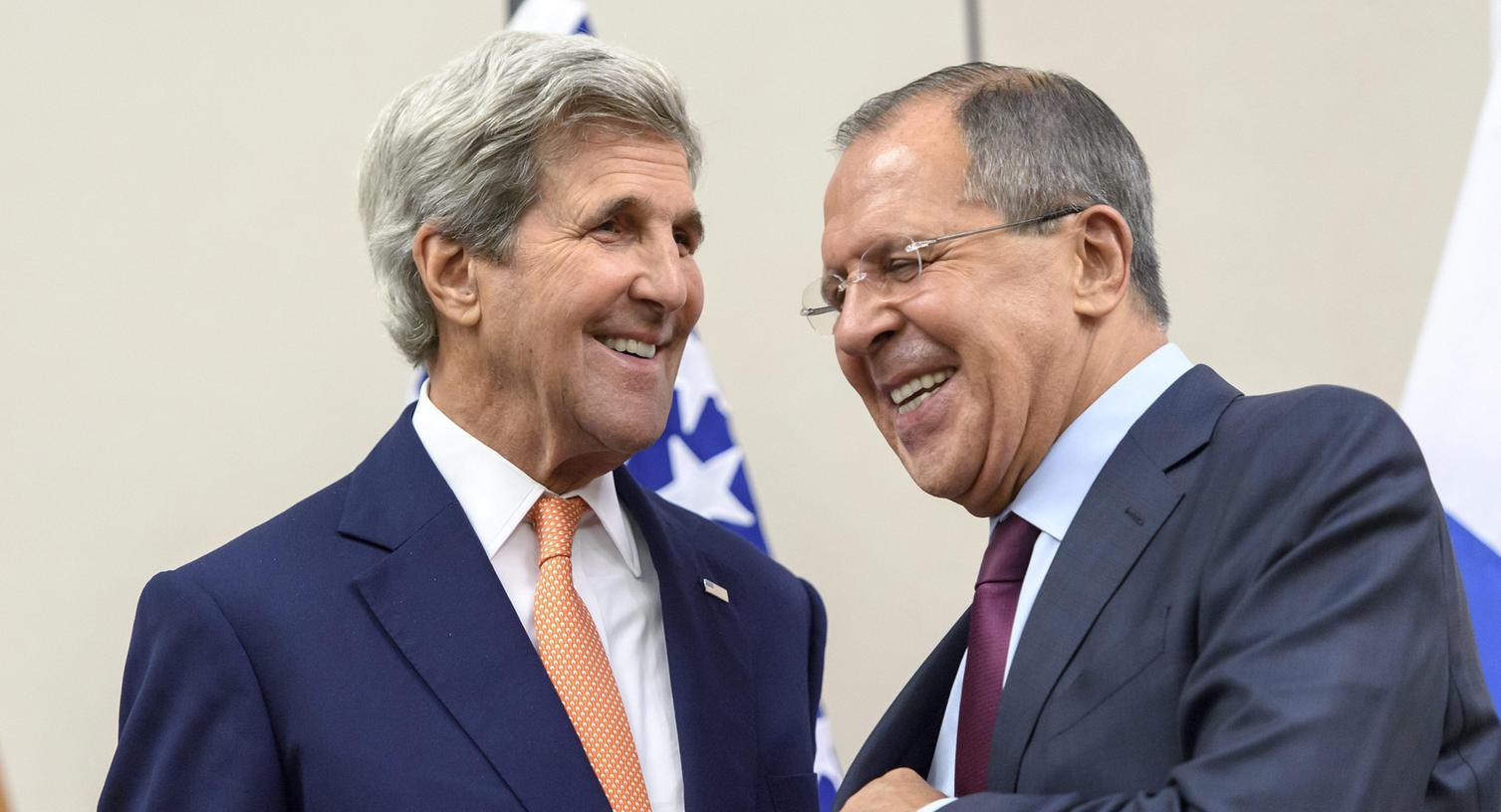 Ein Lachen mit Zukunft: John Kerry und Sergej Lawrow suchen nach Wegen für einen Verhandlungserfolg.