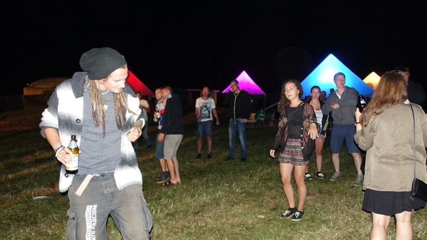 Rock und Elektro in Niederhofen: Das 1. Soundhorn-Festival