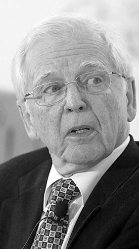 ... dass bislang vier Persönlichkeiten mit FAU-Vergangenheit einen Nobelpreis bekommen haben? Emil Fischer (1902, Chemie), Eduard Buchner (1907, Chemie), Arthur Haden (1929, Chemie) und Harald zur Hausen (2008, Medizin, Foto) forschten und lehrten in Erlangen.