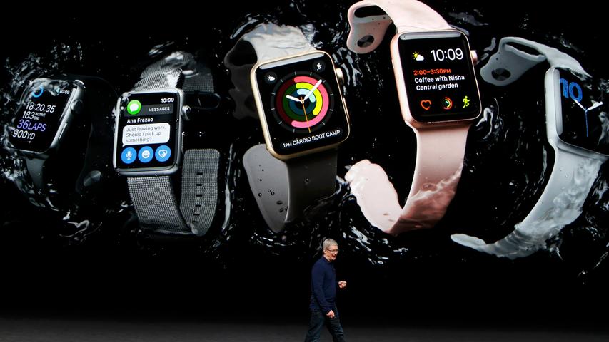 Die zweite Edition der Apple Watch wurde vor allem im Fitnessbereich optimiert. Die Uhr kann nun beim Schwimmen im Pool getragen werden und auch eine GPS-Ortung wurde direkt eingebaut. In Kooperation mit Nike, startet Apple eine Schritt in den Markt der tragbaren Fitness-Geräte.