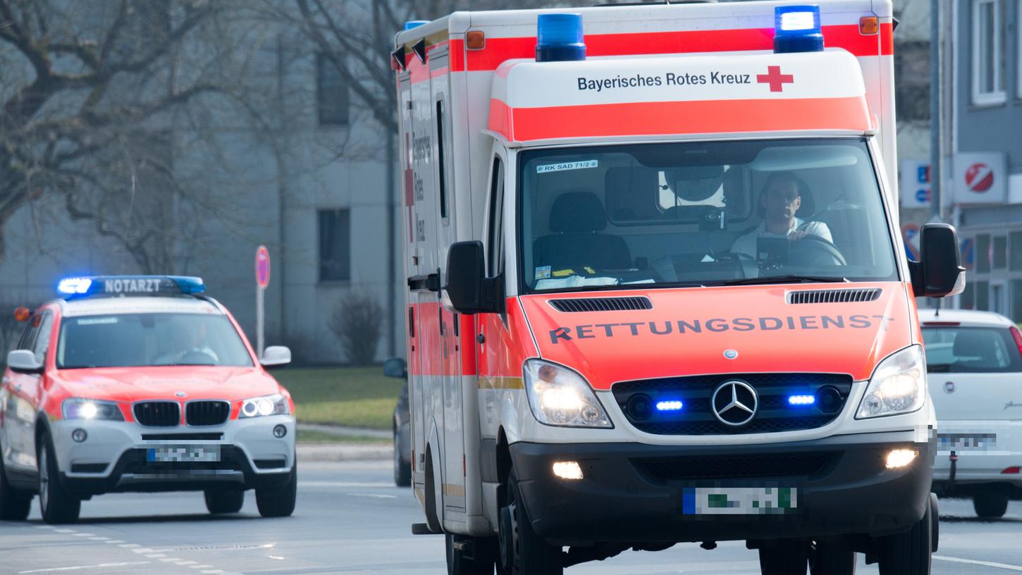 Bayern stattet Rettungswagen mit Militär-Ausrüstung aus
