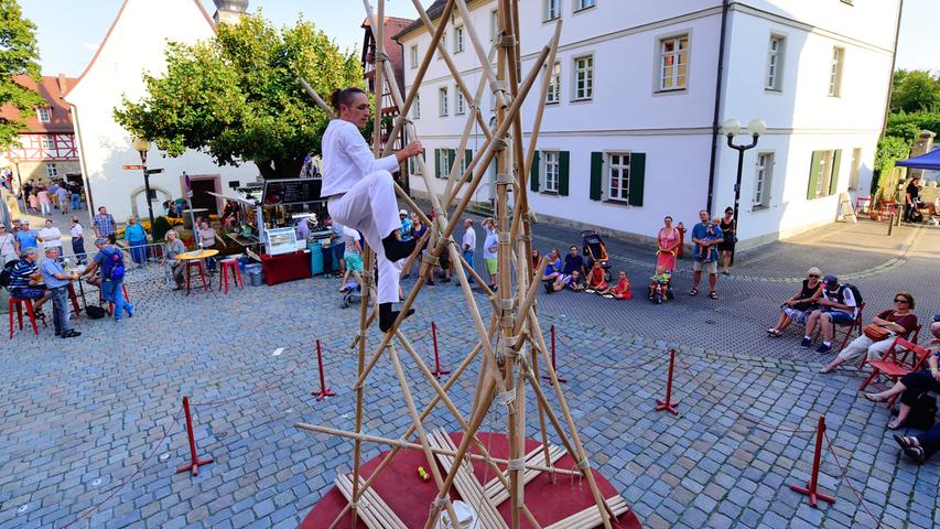So ein Zirkus! Tag zwei beim ZirkArt-Festival 2016 begeistert Forchheim 