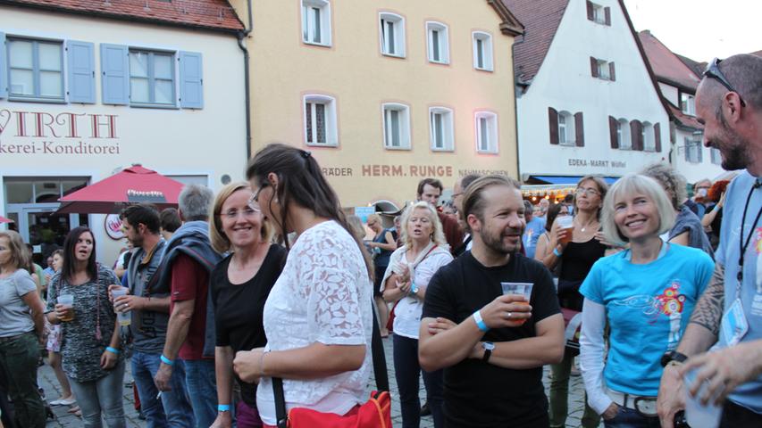 Ausgelassene Stimmung beim Open Mind Festival 2016 in Gräfenberg 