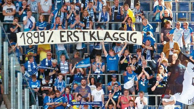 Das ist doch Scheiße! Fäkal-Angriff auf Hoffenheim-Fans Das ist doch Scheiße! Fäkal-Angriff auf Hoffenheim-Fans