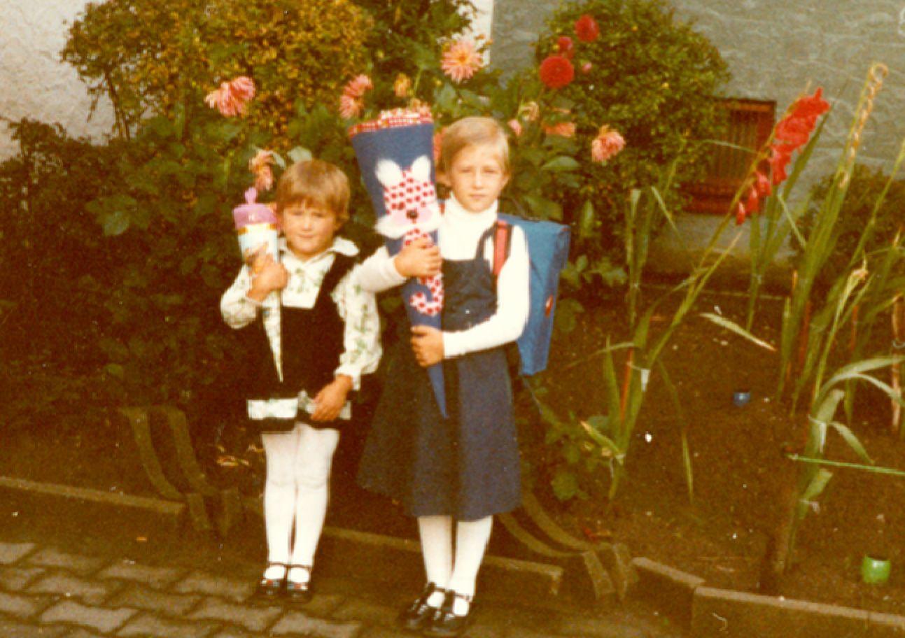1981 durfte Brigitte Scharrer dann die Einschulung ihrer Tochter Sabine mitverfolgen.