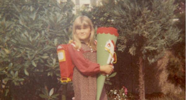 Wiederum zwei Schuljahre später begann für die jüngere Tocher Andrea der Ernst des Lebens.